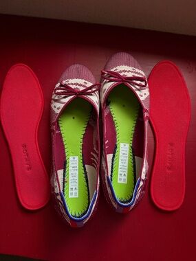 Rothy's Red Knit Ballet Flats with Bow Accent size 10.5